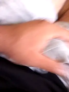 bullut06 online show from September 2025 05:02:02 AM