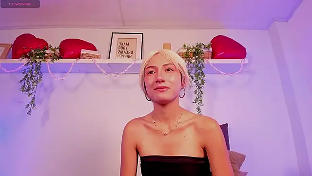 Vampgyal online show from February 2026 09:04:01 PM