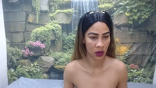 GlowGoddessxx online show from June 2026 03:44:01 AM