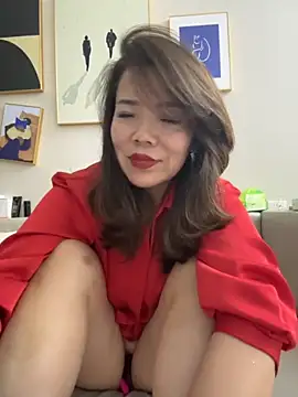 anna yngs online show from September 2025 01:49:01 PM