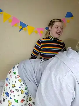 Snapshot of xrixsyx_and_ricky chatting on September 2025 04:11:01 PM xrixsyx and ricky online show from September 2025 04:11:01 PM