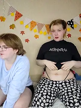 Snapshot of xrixsyx_and_ricky chatting on November 2025 06:46:02 AM xrixsyx and ricky online show from November 2025 06:46:02 AM