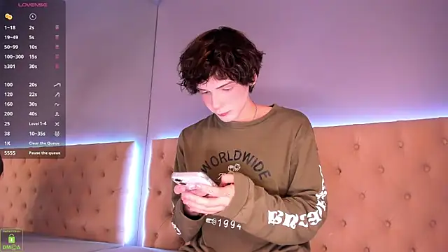 ColeStorm online show from October 2025 08:47:01 PM