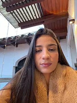 -juicy  online show from February 2026 10:41:01 PM