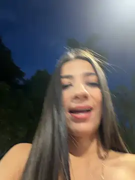 -juicy  online show from May 2026 11:32:02 PM