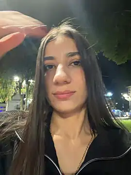 -juicy  online show from June 2026 11:51:02 PM