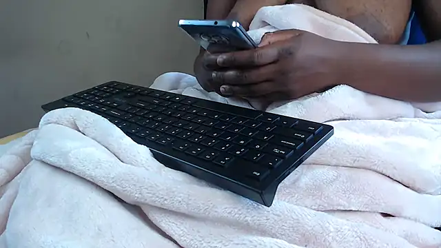 Snapshot of Diva-Lolah chatting on October 2025 02:03:01 PM Diva-Lolah online show from October 2025 02:03:01 PM