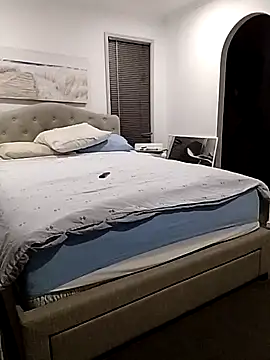 iamthepublickmasterbater online show from November 2025 03:23:01 PM