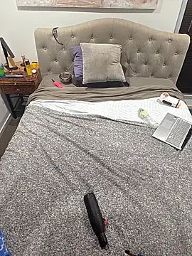 iamthepublickmasterbater online show from February 2026 01:58:02 PM