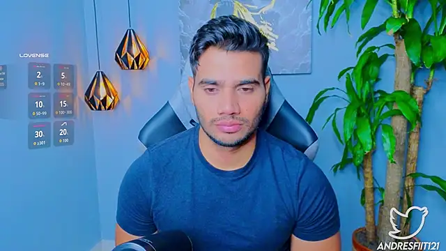 AndresR3 online show from September 2025 12:18:02 PM