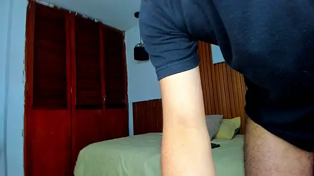 David niet online show from November 2025 06:01:02 PM