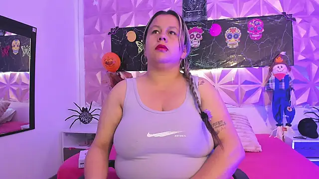 Snapshot of Scarlet_fx chatting on October 2025 04:08:02 PM Scarlet fx online show from October 2025 04:08:02 PM
