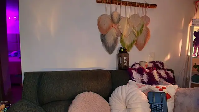 Claiborne Morris online show from March 2026 01:33:02 AM