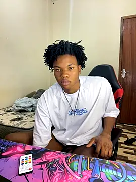 Snapshot of eunegrao chatting on November 2025 10:48:01 PM eunegrao online show from November 2025 10:48:01 PM