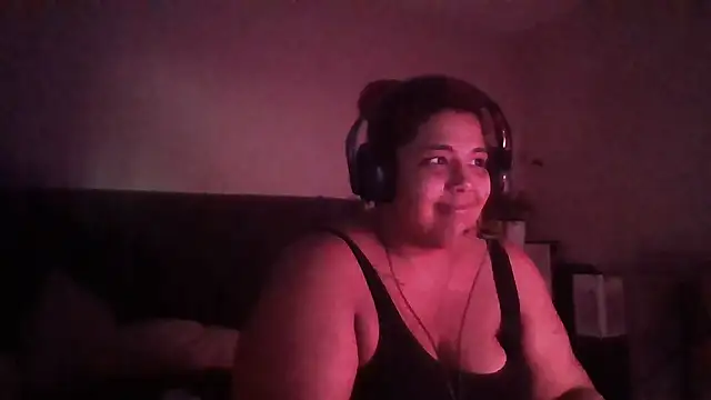 1n0nlythroat online show from April 2026 02:27:02 AM