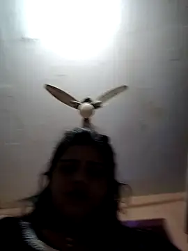 USER-MAYA online show from October 2025 03:18:02 AM