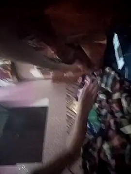 USER-MAYA online show from November 2025 03:24:01 PM