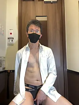 Snapshot of kirishiman1104 chatting on March 2026 03:11:02 AM kirishiman1104 online show from March 2026 03:11:02 AM