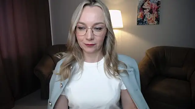 Ava Elior online show from March 2026 10:27:02 AM