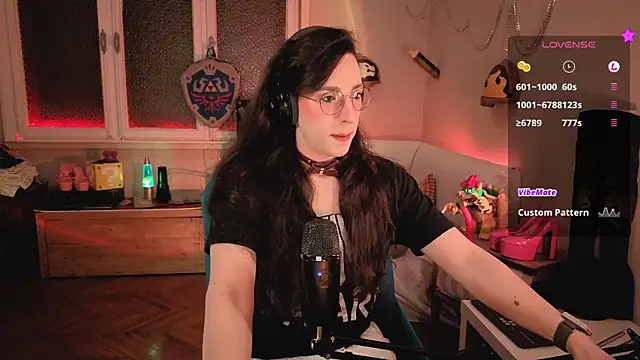 Zesty Peach online show from June 2026 04:27:01 PM
