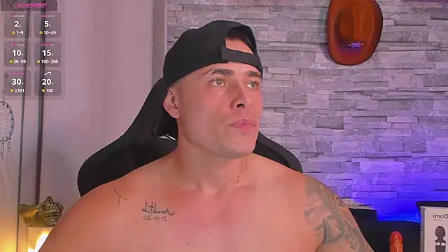 connorsmiith online show from November 2025 12:16:02 AM