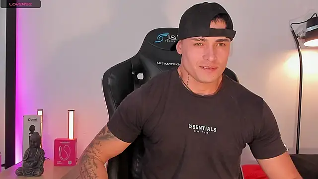 Snapshot of connorsmiith chatting on July 2026 02:10:01 PM connorsmiith online show from July 2026 02:10:01 PM