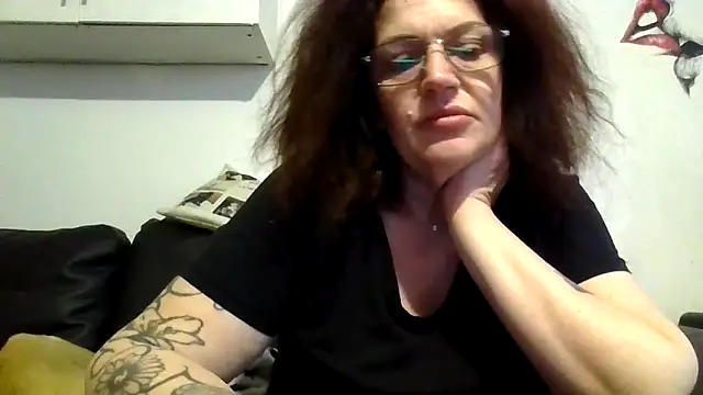 RubyyRosee online show from April 2026 05:32:01 AM