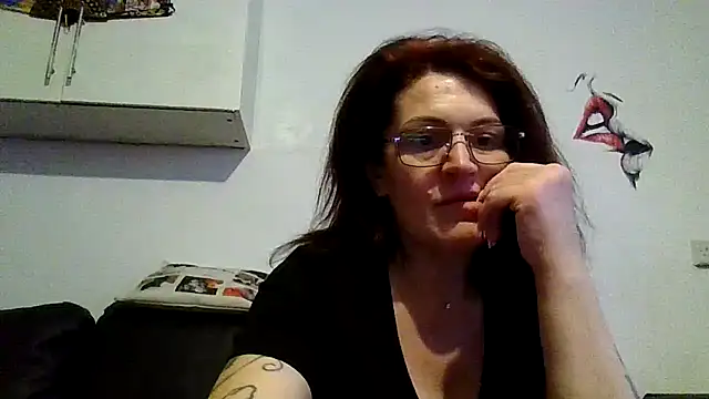 Snapshot of RubyyRosee chatting on April 2026 02:25:01 PM RubyyRosee online show from April 2026 02:25:01 PM