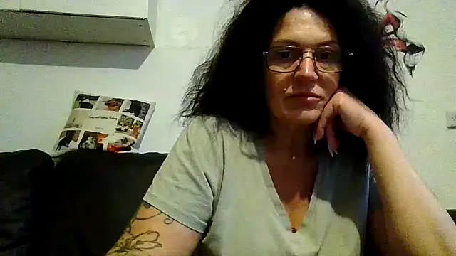 Snapshot of RubyyRosee chatting on June 2026 05:17:01 AM RubyyRosee online show from June 2026 05:17:01 AM