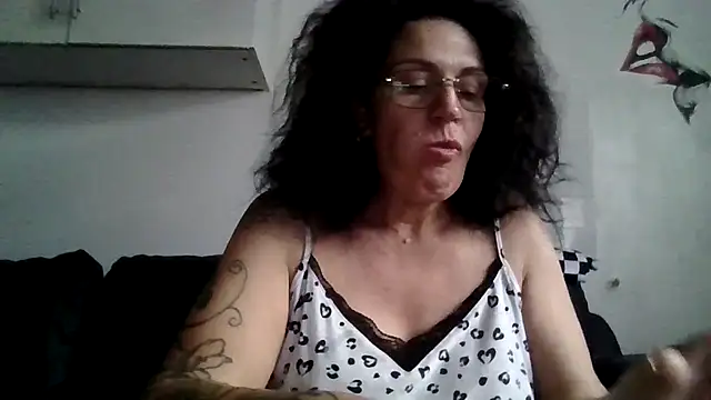 Snapshot of RubyyRosee chatting on June 2026 05:46:01 AM RubyyRosee online show from June 2026 05:46:01 AM