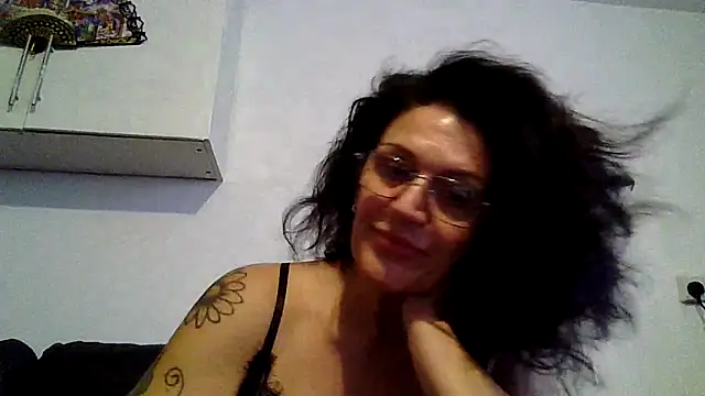Snapshot of RubyyRosee chatting on June 2026 02:28:01 PM RubyyRosee online show from June 2026 02:28:01 PM