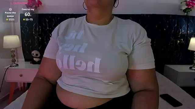 Snapshot of katte_landerr chatting on May 2026 10:09:02 AM katte landerr online show from May 2026 10:09:02 AM