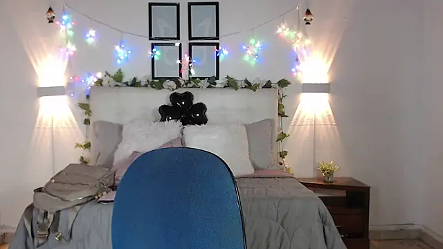 Megan 05  online show from February 2026 05:25:01 PM