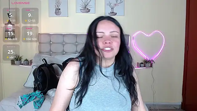 Snapshot of Megan_05_ chatting on June 2026 07:46:01 PM Megan 05 online show from June 2026 07:46:01 PM