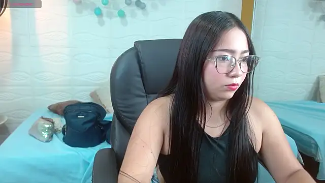 Snapshot of tinisweet chatting on March 2026 01:44:02 PM tinisweet online show from March 2026 01:44:02 PM