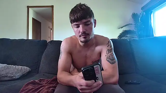 Snapshot of derekmontana2 chatting on June 2026 02:30:02 PM derekmontana2 online show from June 2026 02:30:02 PM