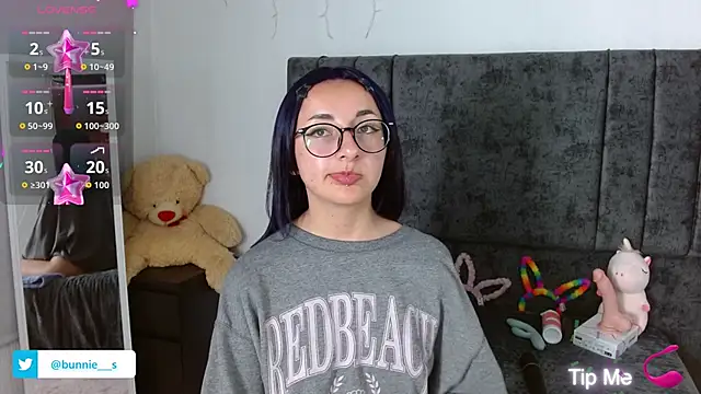 Snapshot of Littlee_Bunny_ chatting on September 2025 10:40:02 AM Littlee Bunny online show from September 2025 10:40:02 AM