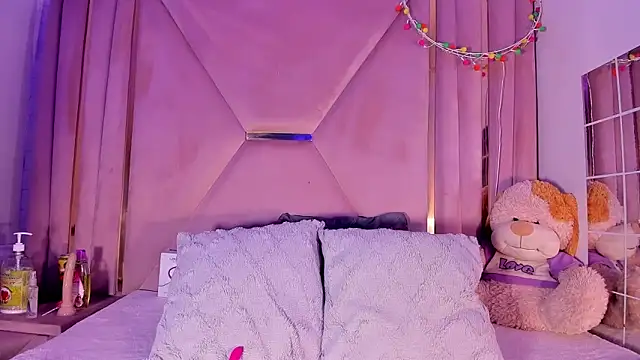 jazmin waked online show from March 2026 04:05:01 AM