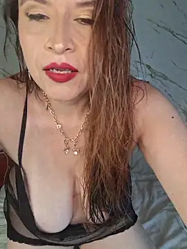 Lady Sofhia online show from November 2025 09:03:02 PM