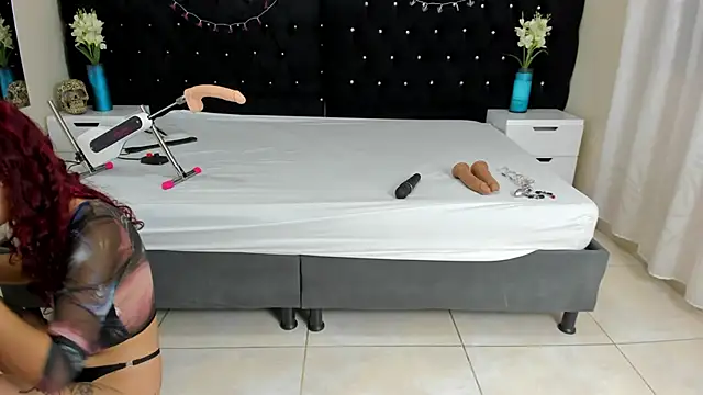 Lisa sweetas online show from October 2025 07:35:02 PM