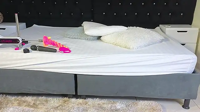 Lisa sweetas online show from March 2026 03:11:02 AM