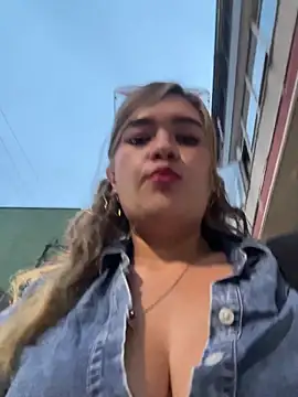 Snapshot of miss_berlyn chatting on June 2026 11:21:01 PM miss berlyn online show from June 2026 11:21:01 PM