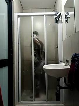 Snapshot of Xyz1232 chatting on December 2025 08:28:02 PM Xyz1232 online show from December 2025 08:28:02 PM