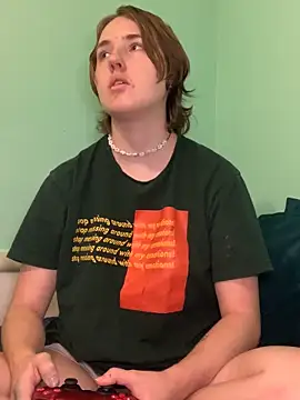 angelbliss10100 online show from October 2025 05:46:01 PM