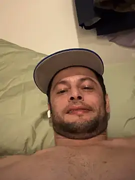 Carlosmauricio123 online show from February 2026 02:21:02 AM