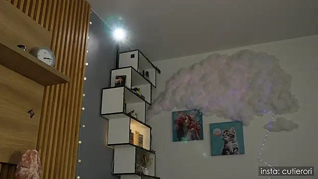 Snapshot of cutierori chatting on October 2025 04:09:02 AM cutierori online show from October 2025 04:09:02 AM