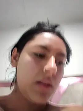 Megara 25 online show from December 2025 12:51:01 AM