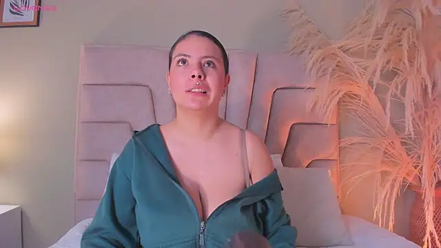 angelica cross  online show from March 2026 11:38:01 AM