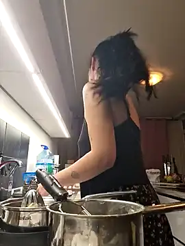 Snapshot of Alexandra_knight chatting on September 2025 05:29:02 PM Alexandra knight online show from September 2025 05:29:02 PM