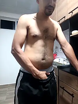 stivenlujan69 online show from November 2025 01:26:02 AM